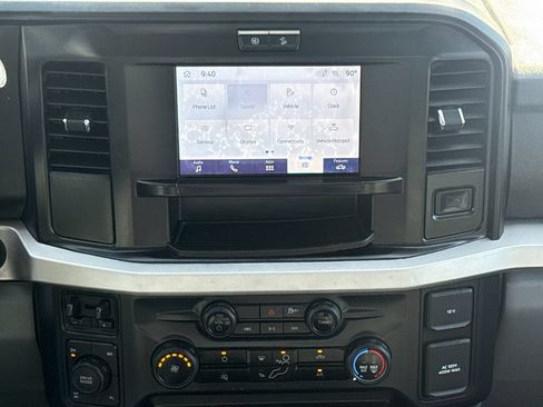 Used 2025 Ford F250 XLT w/ FX4 Off-Road Package AWD/4WD image 12