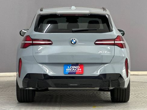Used 2025 BMW X3 xDrive30i w/ M Sport Package image 9