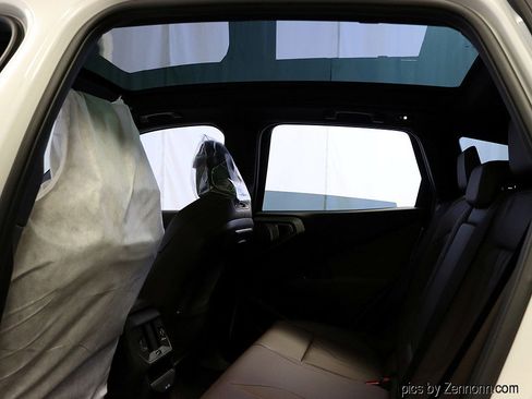 Used 2026 BMW X3 xDrive30 w/ Premium Package image 17