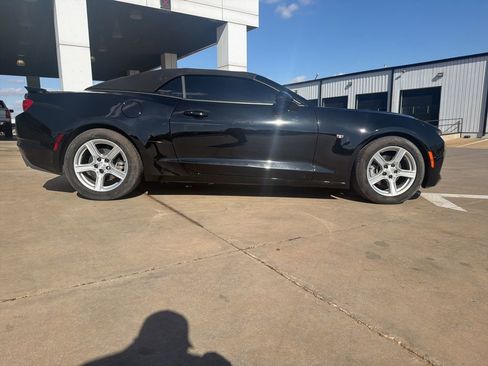 Used 2023 Chevrolet Camaro LT image 2