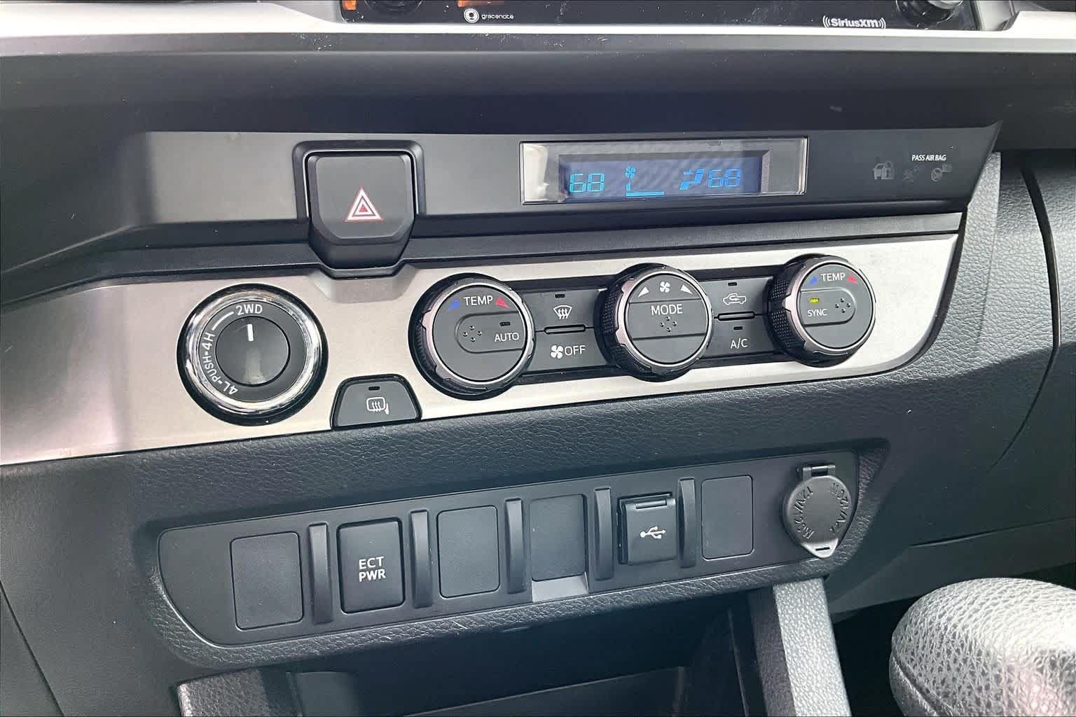 Used 2022 Toyota Tacoma SR AWD/4WD image 34