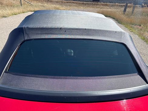 Used 2001 Ford Mustang Convertible RWD image 13