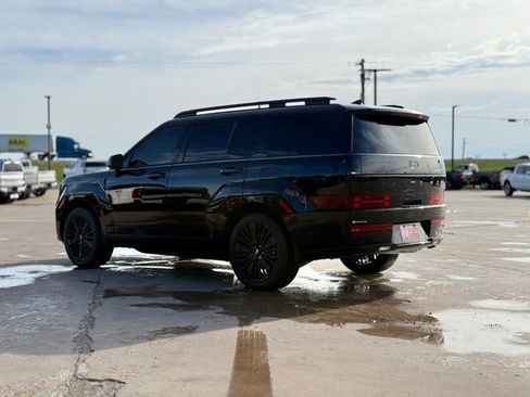 Used 2026 Hyundai Santa Fe Calligraphy image 5