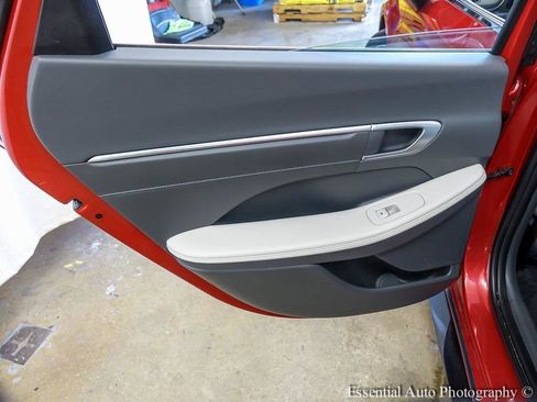 Used 2022 Hyundai Sonata Limited image 23