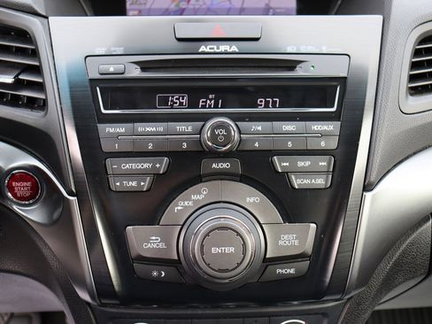 Used 2013 Acura ILX w/ Technology Package image 34