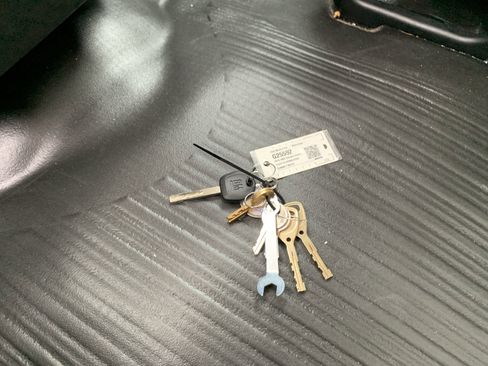 New 2025 GMC Savana 3500 1WT w/ Power Convenience Package image 44