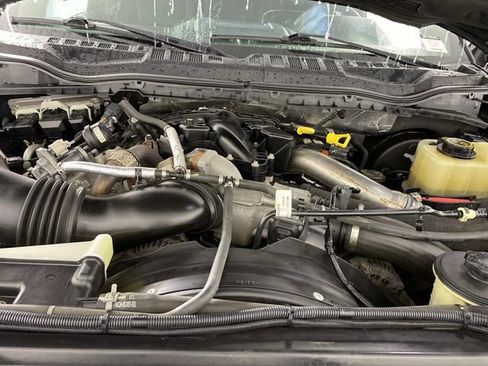 Used 2019 Ford F350 Lariat w/ Lariat Ultimate Package AWD/4WD image 32