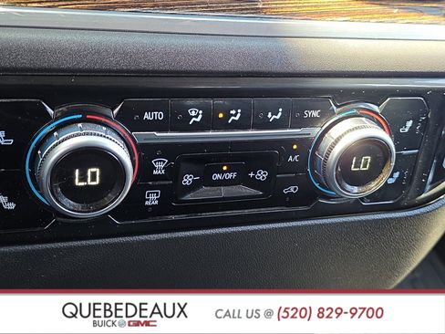 Used 2024 GMC Sierra 1500 SLE image 21