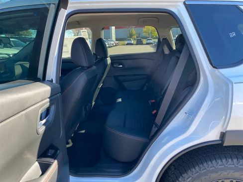 New 2026 Nissan Rogue SV image 22