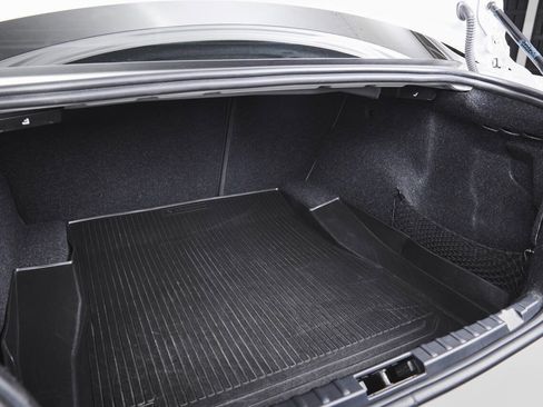 Used 2011 BMW 1 Series M image 88