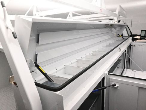 New 2025 Ford F350 XL w/ XL Chrome Package image 23