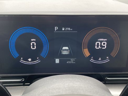 Used 2024 Hyundai Kona SEL image 11