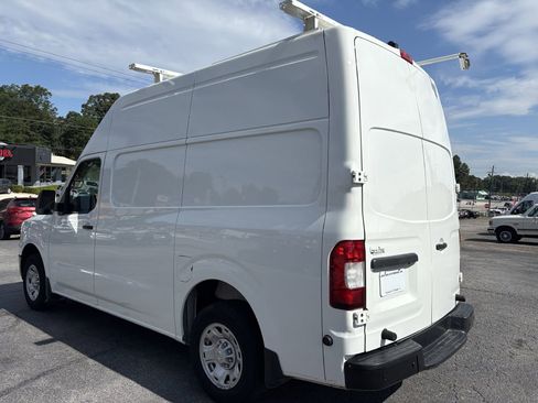 Used 2021 Nissan NV 2500 SV w/ Navigation Package image 3