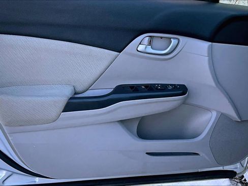 Used 2013 Honda Civic LX image 21