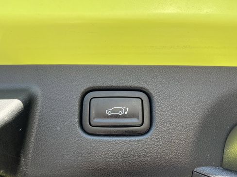 Used 2024 Hyundai Kona Limited image 17