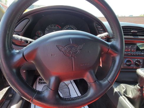 Used 1999 Chevrolet Corvette Coupe w/ Lighting Pkg RWD image 13