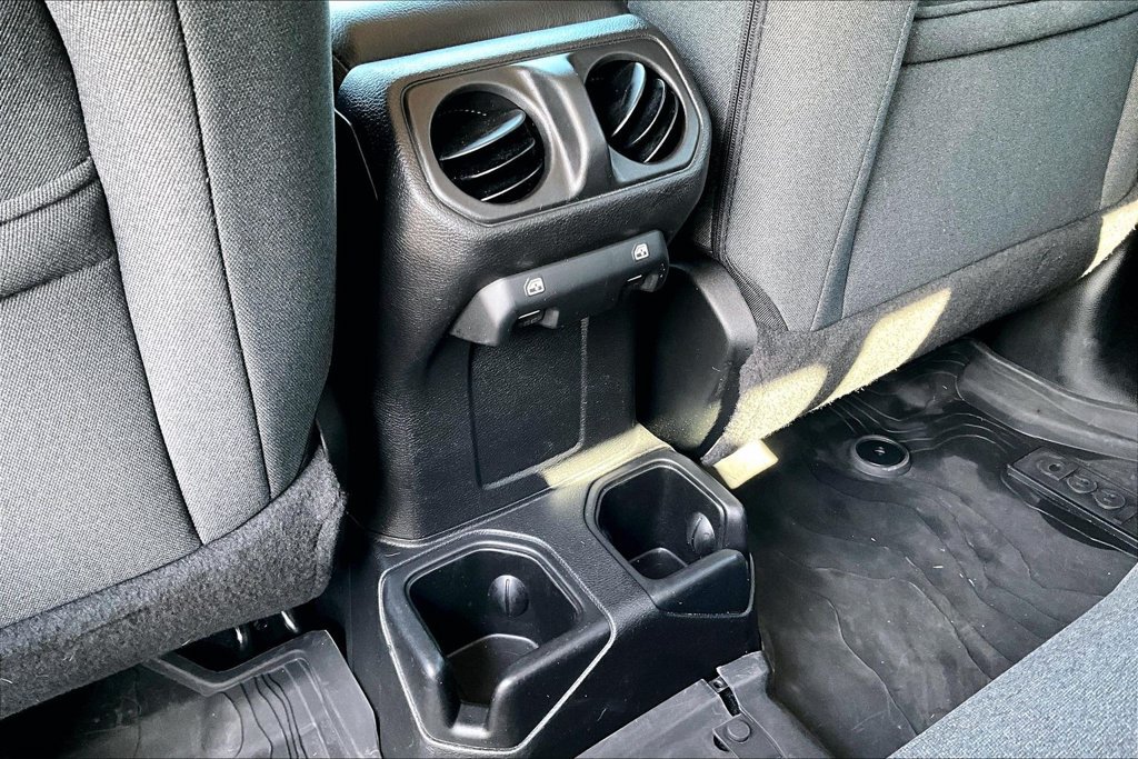 Used 2024 Jeep Gladiator Sport AWD/4WD image 32