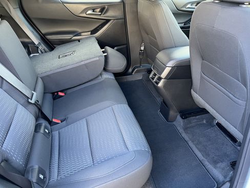 Used 2026 Chevrolet Equinox LT image 21