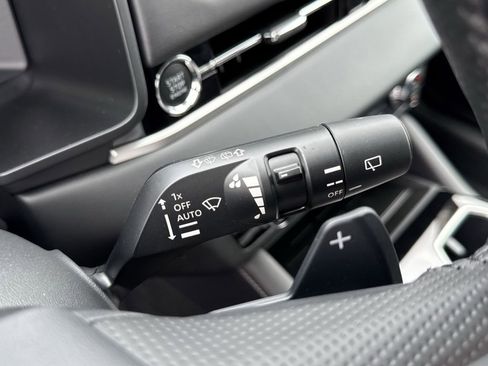 New 2026 Mitsubishi Outlander SE AWD/4WD image 15