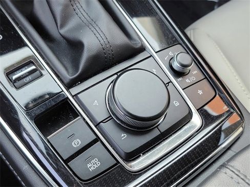 Certified 2025 MAZDA CX-30 AWD 2.5 S w/ Preferred Package image 23