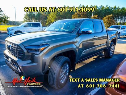 Used 2025 Toyota Tacoma Limited