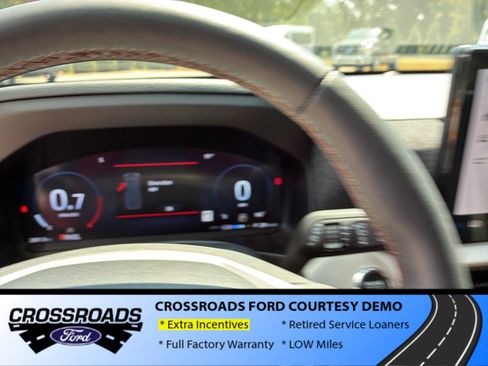 New 2026 Ford Explorer Active w/ Active Comfort Package AWD/4WD image 19