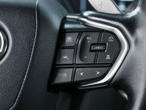 Used 2024 Lexus GX 550 w/ Accessory Package (Z1) AWD/4WD image 15