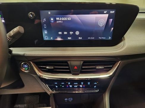 Certified 2025 Buick Encore GX Avenir w/ Avenir Technology Package image 14