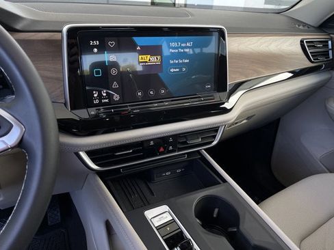 New 2026 Volkswagen Atlas SE image 16