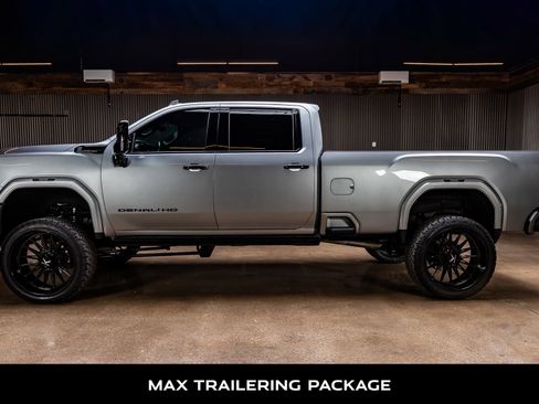 Used 2024 GMC Sierra 2500 Denali Ultimate w/ Max Trailering Package image 6