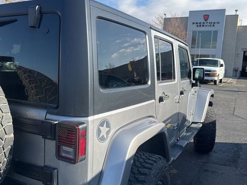 Used 2016 Jeep Wrangler Unlimited Sport image 8