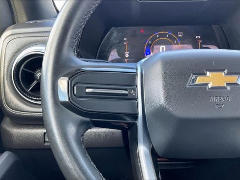 Used 2023 Chevrolet Colorado LT RWD image 20