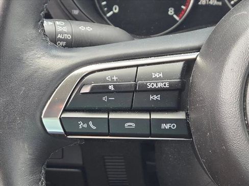 Used 2025 MAZDA MAZDA3 s image 11