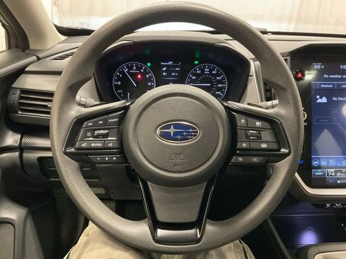 Used 2024 Subaru Crosstrek 2.0i Premium image 4