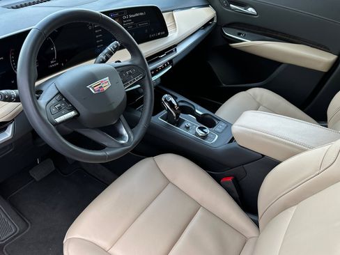 Used 2024 Cadillac XT4 Premium Luxury w/ Active Safety Package image 9