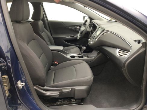 Used 2017 Chevrolet Malibu LS w/ LPO, Convenience Package 1 image 21