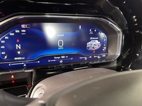 Used 2024 Chevrolet Silverado 1500 RST RWD image 20
