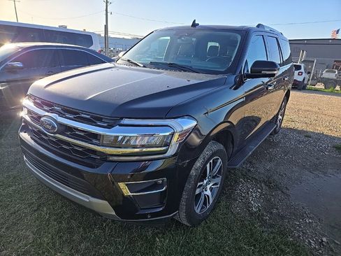 Used 2024 Ford Expedition Limited image 1