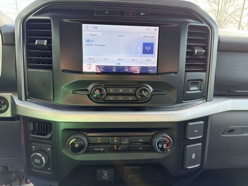 Used 2023 Ford F150 XLT AWD/4WD image 9