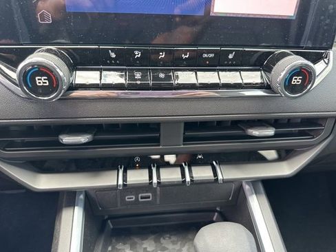 New 2025 Chevrolet Colorado Trail Boss w/ Midnight Edition image 26