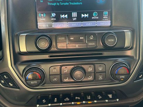 Used 2018 Chevrolet Silverado 2500 LTZ w/ Duramax Plus Package image 16