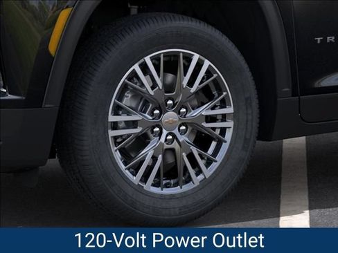 New 2027 Chevrolet Traverse LT w/ Driver Confidence Package FWD image 10