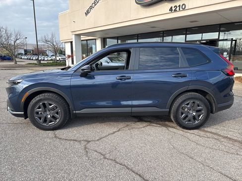 Used 2026 Honda CR-V TrailSport image 4