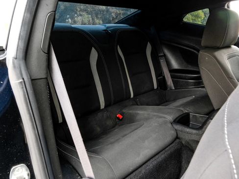 Used 2021 Chevrolet Camaro LT RWD image 36