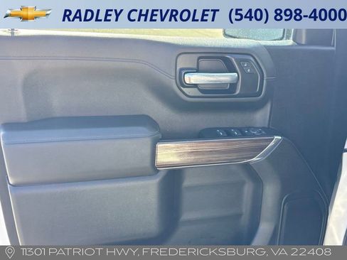 Used 2020 Chevrolet Silverado 1500 LT w/ Trailering Package image 8