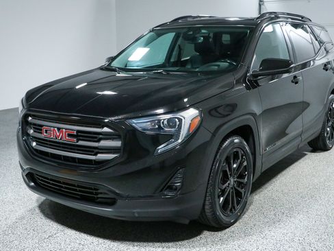 Used 2020 GMC Terrain SLT w/ Preferred Package FWD image 33