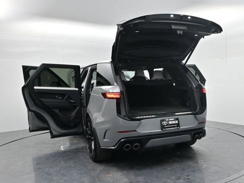 Used 2025 Land Rover Range Rover Sport SV Edition Two image 74