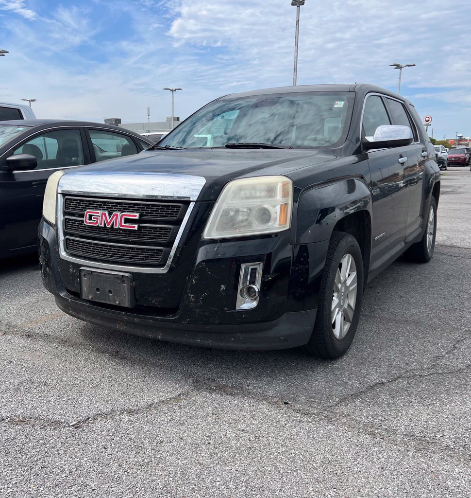 Used 2013 GMC Terrain SLE w/ LPO, Chrome Package FWD image 3