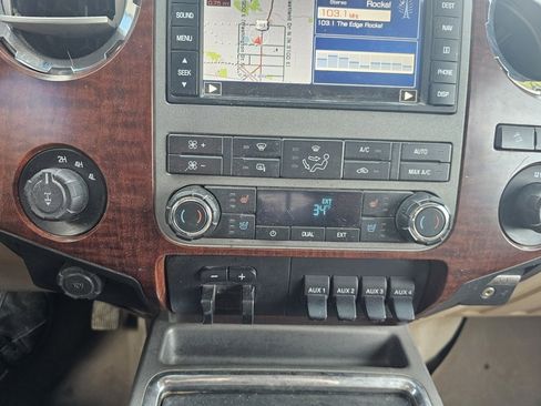 Used 2011 Ford F350 King Ranch w/ FX4 Off Road Pkg image 16