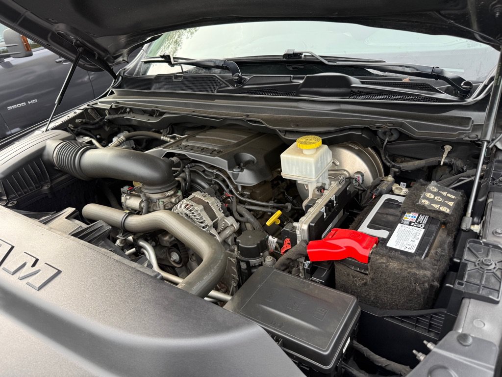 Used 2021 RAM 1500 Laramie AWD/4WD image 59